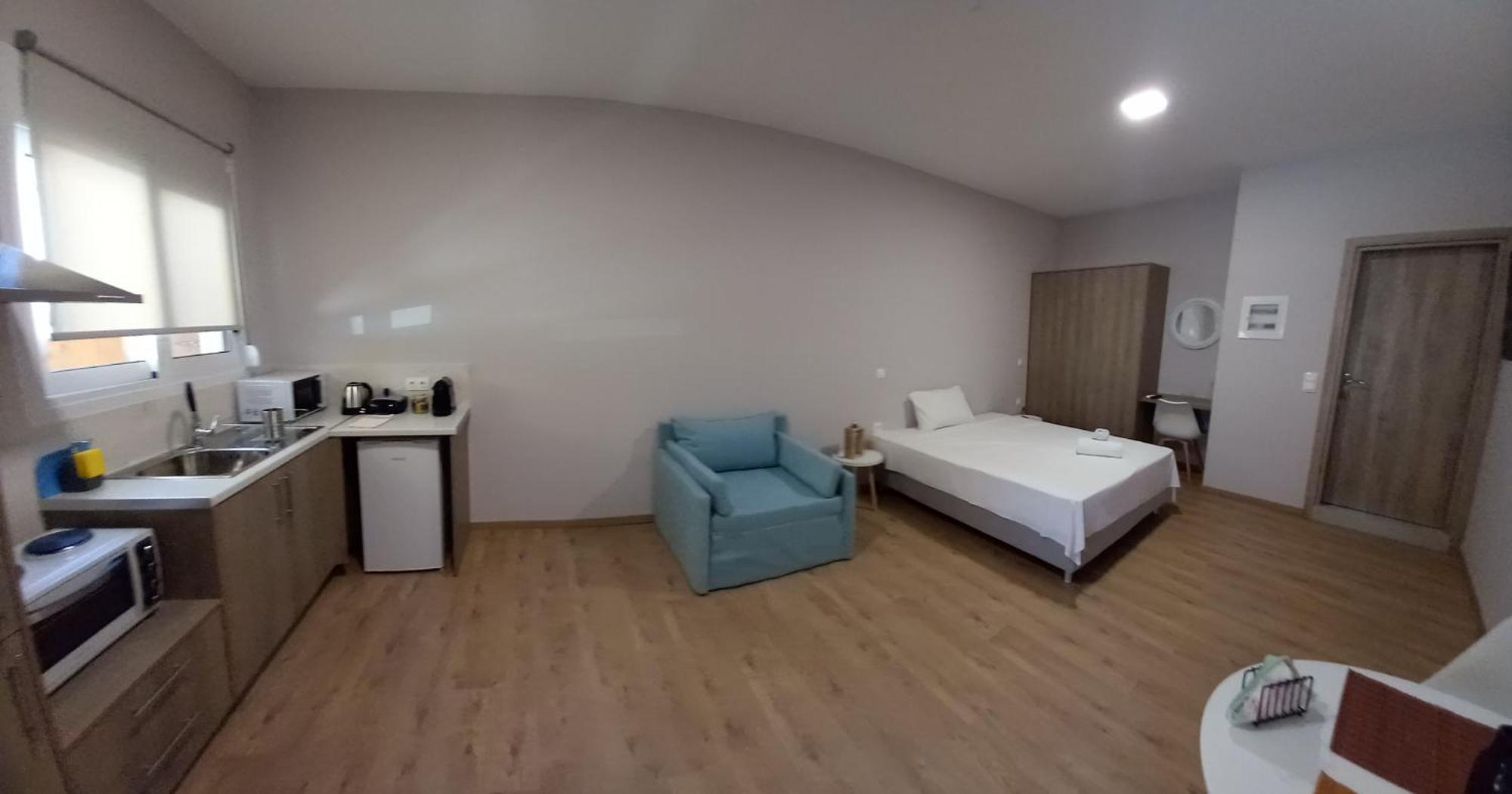 Thalassa Almyros Apartments Kalamata Zewnętrze zdjęcie